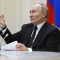 Putin u epizodi "moja igračka bolja od tvoje": Tvrdi da ne preti nuklearnim oružjem, ali usput poručuje SAD: "Imamo ga više…