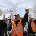 Praznik rada u Evropi: U Francuskoj i Grčkoj tradicionalno – protesti, u Istanbulu hapšenja