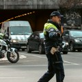 Udes u Terazijskom tunelu u Beogradu Delovi automobila rasuti po kolovozu
