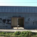 Novi incident na KiM: Grafiti tzv. OVK i ime Adema Jašarija ispisani kod Kosova Polja