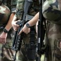 AFP: Francuske vlasti pokušavaju mentalno da pripreme građane za rat