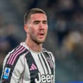 Juve pravi novi tandem - Vlahović i Levandovski