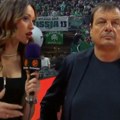 Ovo može samo Ergin Ataman! Nije ni pogledao jednu od najlepših voditeljki Evrolige