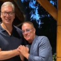 Vučić ugostio glumačku zvezdu: Nisam tražio demonstraciju čuvene špage između dve stolice jer je Žan-Klod van Dam došao u odelu…
