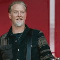 Muzika i Amerika: Džoš Hom, frontmen grupe Queens of the Stone Age otkrio da je operisao rak