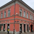 Bazar ispred Gradske biblioteke u Novom Sadu za lečenje male Lenke Lazarević