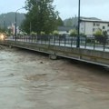 Bujične poplave u Sloveniji: Više osoba nastradalo, blokirani putevi, pokrenuta klizišta