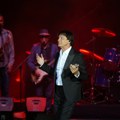 „Ova noć je bila čarolija“: Zdravko Čolić podelio kadrove ze pamćenje sa koncerta u Dubaiju