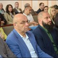 Naprednjačka vlast priredila skandaloznu komemoraciju akademiku Simoviću
