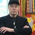 Šokantna usluga maska Iranu Dok Tramp vodi burnu bitku sa svetom, milijarder uradio nešto što će razbesneti Ameriku