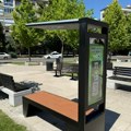 Postavljeno pet snart solarnih klupa u Leskovcu