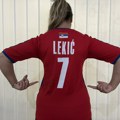 Dres rukometne reprezentacije Srbije sa potpisom Andree Lekić na novoj licitaciji LFN