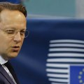 Oliver Varhelji na meti optužbi da je nadgledao špijunski lanac u Briselu: Komisija najavljuje istragu