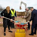 Dačić položio kamen temeljac buduće zgrade Policijske stanice Lazarevac (FOTO)
