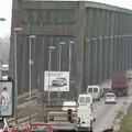 Putevi Srbije: Nije napukao noseći stub Pančevačkog mosta