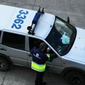 Pijan vozač izgubio kontrolu i automobilom uleteo među goste restorana u Solunu