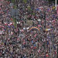 "Najveći marš u istoriji zemlje": Veliki miting probudio narod uoči izbora: Da li će doći do velikog preokreta u Poljskoj?