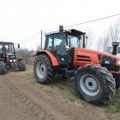 Poljoprivrednici Srbije danas blokiraju puteve, traže 35.000 dinara po hektaru i gorivo bez akcize