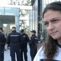 Povređena studentkinja: Zašto policija ne legitimiše lica koja su zaposela Rektorat