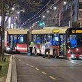 Kolaps kod Beograđanke zbog saobraćajne nesreće! Direktan sudar automobila i autobusa