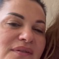 Pevačica (51) nije radila nijednu operaciju, a ovo je njeno lice bez šminke: Jana oduševila sve: "Ovako izgleda kad nisi…