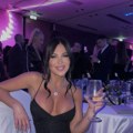 Oženjeni pevač uhodi Staniju Dobrojević! Ima malo dete, a njoj ne prestaje da šalje poruke, evo svih detalja o bludnom muzičaru…