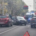 Težak sudar automobila i tramvaja u centru Beograda: Povređen strani državljanin (Foto)