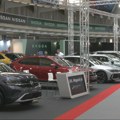 Gužve na Sajmu automobila: Posetioci sve više gledaju ka električnim vozilima (video)