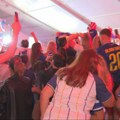 Ovacije, skandiranje i baklje: Kako navijači u Sarajevu slave gol reprezentacije BiH na Mundijalu