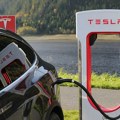 Tesla dostavila regulatorima u EU obmanjujuće podatke o bezbednosti vozila