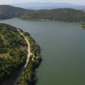 Ovo prelepo jezero u Srbiji savršena je zamena za more: Nema nesnosnih gužvi, a priroda naprosto oduzima dah