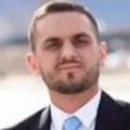 (Foto) Mladić (32) pojeo komad lubenice, pa umro! Užas u Kosovom Polju: Lekari mogli samo da konstatuju smrt