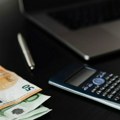 Zašto novac ne treba držati samo u jednoj banci? Stručnjaci upozoravaju na važnu granicu, a za veće iznose postoji posebno…