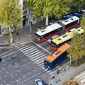 Krvavi horor u Sremčici! Vozači autobusa 511 se izboli i pretukli šipkom zbog 3 minuta: cinkario ga šefu, pa ležao u lokvi…