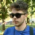 Student koji štrajkuje glađu ispred Predsedništva: Morao sam da se sklonim od ljudi u crnim majicama