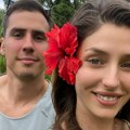 Prve slike medenog meseca Anđele Jovanović i Dudaša otkrile istinu: Glumičin stomak u prvom planu