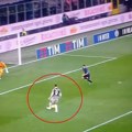 Italijanski mediji u neverici šta je Vlahović uradio u ovoj zicer situaciji u derbiju protiv Intera