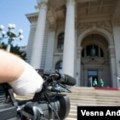 UNS: Ove godine 33 napada i pretnji na novinare u Srbiji