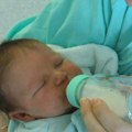 Prošle godine Institutu za neonatologiju donirano više od 300 litara humanog mleka