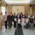 Uručena priznanja i nagrade dobitnicima konkursa „Pričajmo o zdravlju“