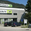 Elan ima problema i s nardužbama skija