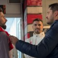 Olivije Žiru razmenio dres sa igračem Zvezde ispred svlačionice, a onda im je prišao i trener crveno-belih