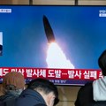 Severna Koreja lansirala raketu sa bojevom glavom sa kasetnim bombama