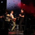 Tajna Bajaginog hita "Kad hodaš": Zdravko Čolić odbio pesmu, a svi pričali da je posvećena zgodnoj pevačici (video)