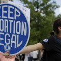 Tramp kritikovao vraćanje zabrane abortusa u Arizoni