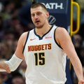 Nikola Jokić ponovo nije igrao za Denver: Ovo je povreda koja muči najboljeg srpskog košarkaša