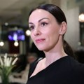 U petoj deceniji ne zna za bore: Sloboda Mićalović godinama verna ovoj rutini