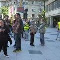 VIDEO Protest zbog novosadskih aktivista i ispred suda u Beogradu: "Uhapsite predsednika i Vladu"