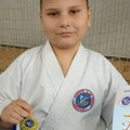 Tri karate medalje Pavla Tomaševića na turniru u Leskovcu