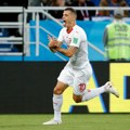 Džaka opet provocira: Albanac opet skandaloznim simbolom provocirao Srbe!